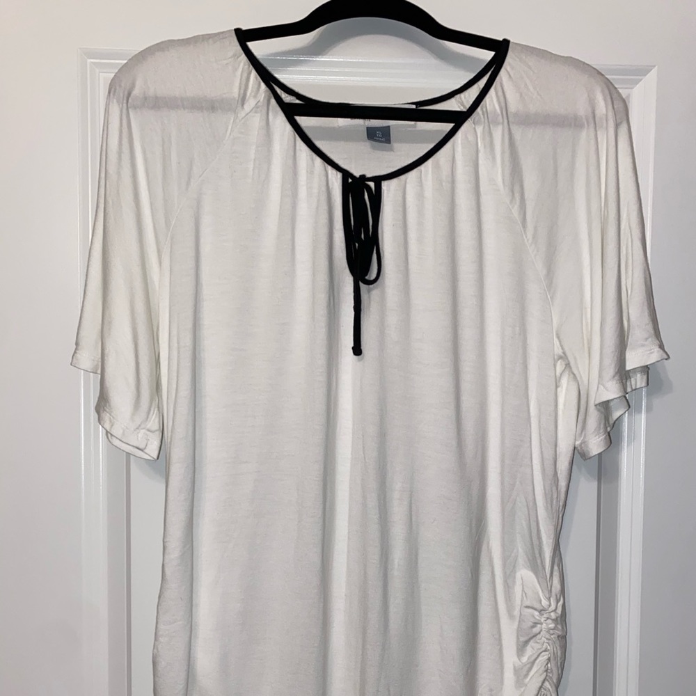 🔥FINAL MARKDOWN🔥Old Navy Maternity Blouse